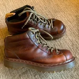 Vintage 90’s  Dr. MARTENS 8287 England Brown Leather Boots Mens US 10 / UK 9 Vintage Doc Martens 8287 Leather Boots, Made in England  main image 4